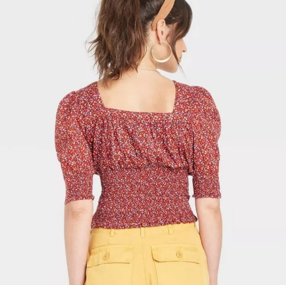 Women's Puff Sleeve Smocked Fitted Blouse Burgundy Floral - Picture 6 of 8